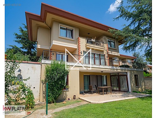 for sale villa camlica da butik sitede genis bahceli tam mustakil villa at sahibinden com 946145319