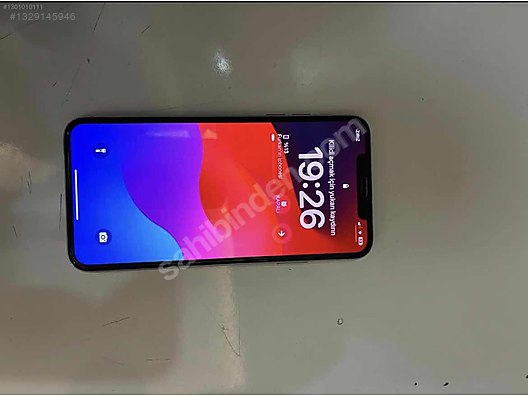 Apple / iPhone 11 Pro Max / Temiz İphone 11 Pro Max 64 gb