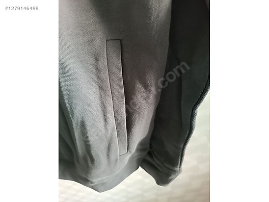 Used & Brand New Items / Clothing & Accessories / Men / Clothing / Sweatshirts & Hoodies