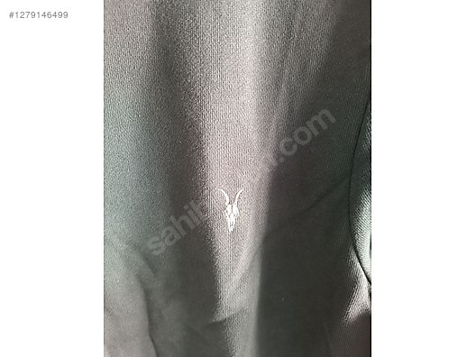 Used & Brand New Items / Clothing & Accessories / Men / Clothing / Sweatshirts & Hoodies