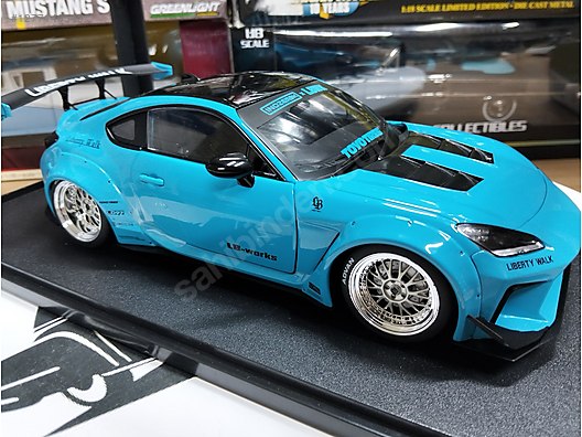 İkinci El ve Sıfır Alışveriş / Hobi & Oyuncak / Diecast Model / Araba