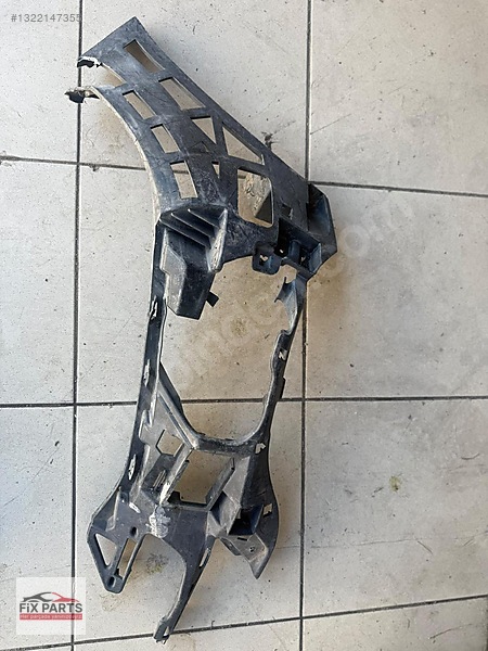 Mercedes E Tampon Braketi (Ön)