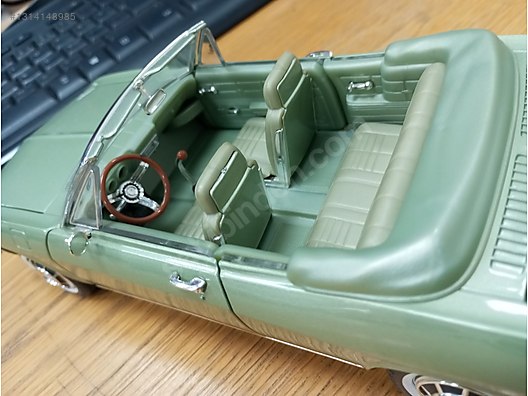 Road Signature Diecast Model 1:18 Chevrolet Araba - 1314148985