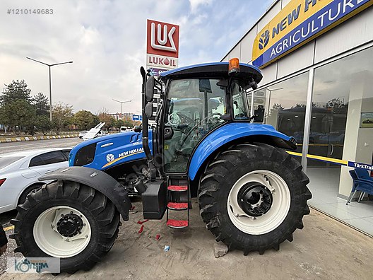 Machinery / Agricultural Machines / Tractors / New Holland / TR5.110