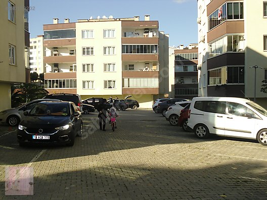 Emlak Ofisinden 3 1 135 M Satilik Daire 450 000 Tl Ye Sahibinden Com Da 880150202