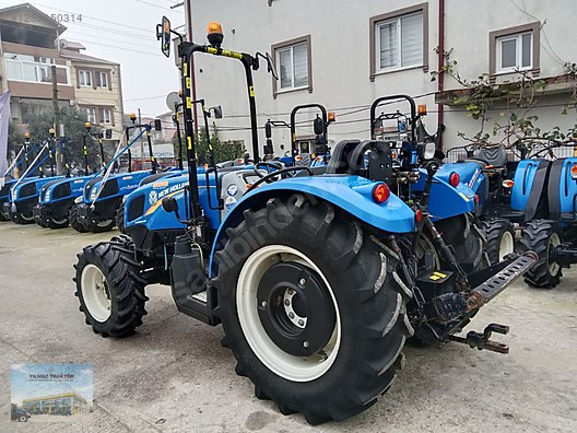 Machinery / Agricultural Machines / Tractors / New Holland / TD4.78B