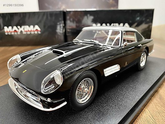 Maxima Diecast Model 1:18 Ferrari Araba - 1296150396