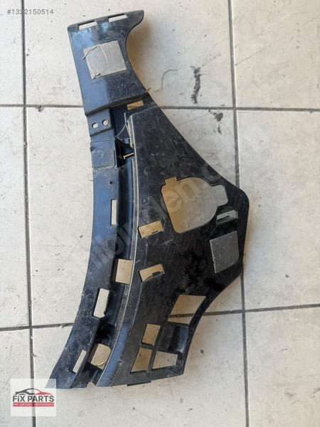 Mercedes GLB Tampon Tutacağı