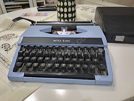 İkinci El ve Sıfır Alışveriş / Antika / Makine / Antika Daktilo