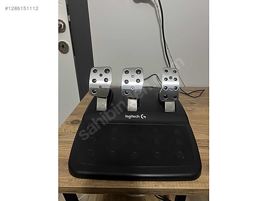 Used & Brand New Items / Gaming & Gamers Exclusive / Gaming Equipment / PC Game Racing Wheels