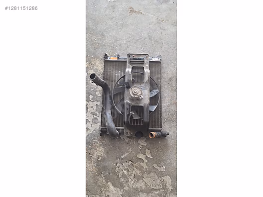 Su Radyatörü 1.5 Clio 2001-2008 klimasız 7700436916