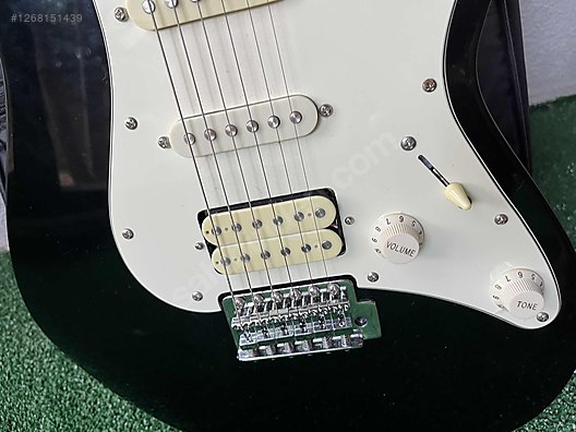 İkinci El ve Sıfır Alışveriş / Müzik / Müzik Aletleri / Telli Çalgılar / Gitar / Elektro