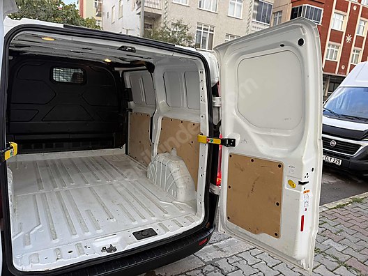 Vasıta / Minivan & Panelvan / Ford / Transit Custom / 320 S Trend