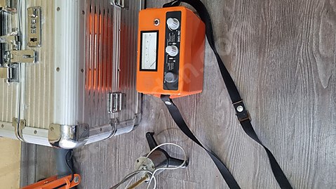 Hermann Sewerin Su Kaçağı, Boru ve kablo tespit cihazi (Alman)