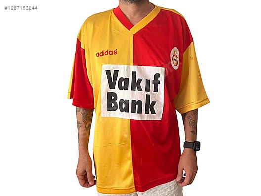 Taraftar Ürünleri ve Spor Malzemeleri sahibinden.com'da
