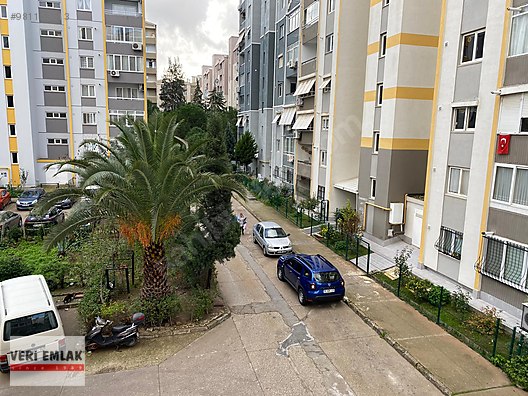 gaziemir emlak bankasi evlerinde 2 1 kombil dogalgazli konut satilik daire ilanlari sahibinden com da 981153513