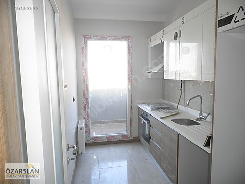 Halkalı'da Satılık_Site İçi 2+1 123 m2_Manzaralı...