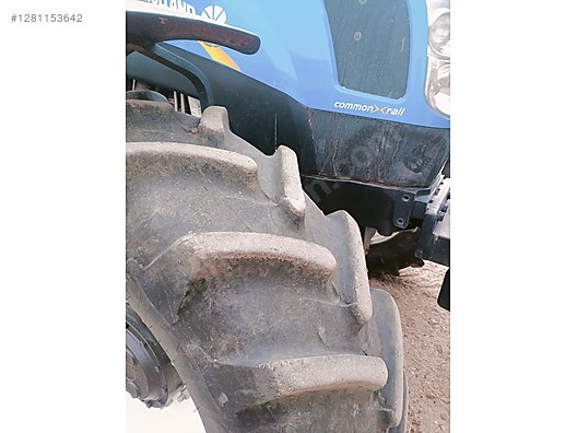Machinery / Agricultural Machines / Tractors / New Holland / TR6.130