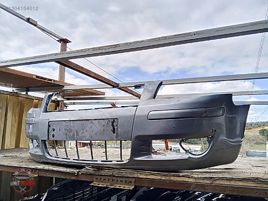 AUDİ A3 ÖN TAMPON ÇIKMA ORİJİNAL