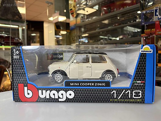 Bburago Diecast Model 1:18 Mini Araba - 1324154060