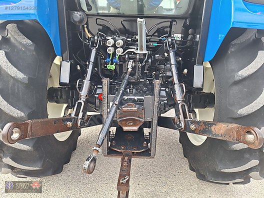 Machinery / Agricultural Machines / Tractors / New Holland / TT4.55