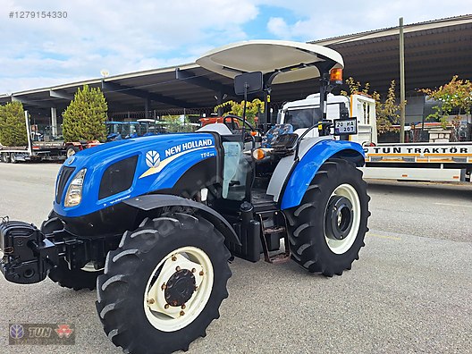 Machinery / Agricultural Machines / Tractors / New Holland / TT4.55