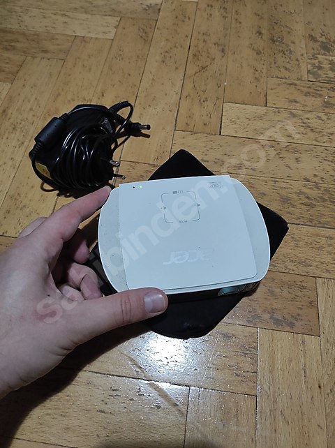 ACER C205 LED 3SAAT BATARYALI USB PROJEKSİYON