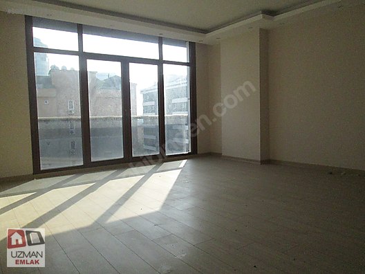 Kartal Esentepe Mah De 4 Yillik Yeni Binada 2 1 Ara Kat Satilik Daire Ilanlari Sahibinden Com Da 896155175