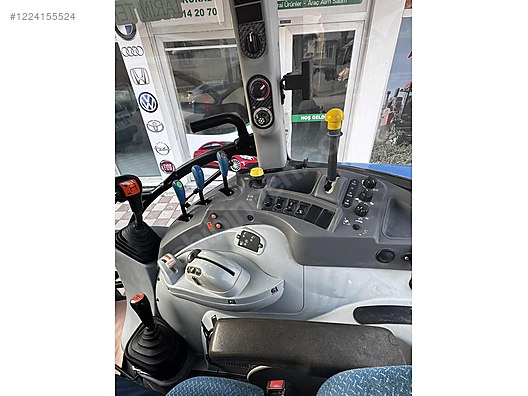 Machinery / Agricultural Machines / Tractors / New Holland / T5.115