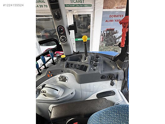 Machinery / Agricultural Machines / Tractors / New Holland / T5.115