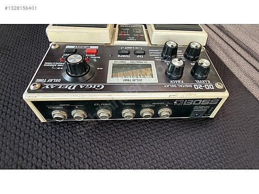 Boss DD-20 Giga Delay - Efekt Pedalı ve Diğer Enstrüman Yan