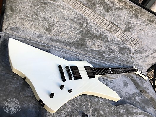 İkinci El ve Sıfır Alışveriş / Müzik / Müzik Aletleri / Telli Çalgılar / Gitar / Elektro