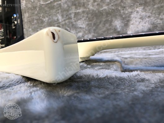 İkinci El ve Sıfır Alışveriş / Müzik / Müzik Aletleri / Telli Çalgılar / Gitar / Elektro