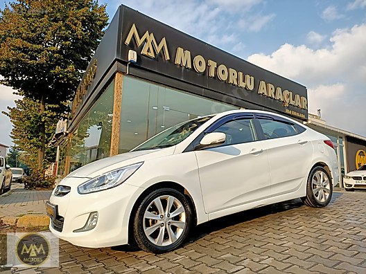 Hyundai accent blue crdi