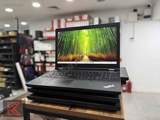 Lenovo / ThinkPad P15 Gen2 i7 11850H 32gb Ram 1tb ssd T1200 15.6