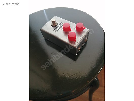 Used & Brand New Items / Music / Musical Instruments / Equipment / Effect Pedals