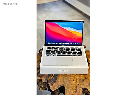 Apple Macbook / TERTEMİZ MACBOOK AİR M1 2020 8 RAM 256 SSD 4K TR