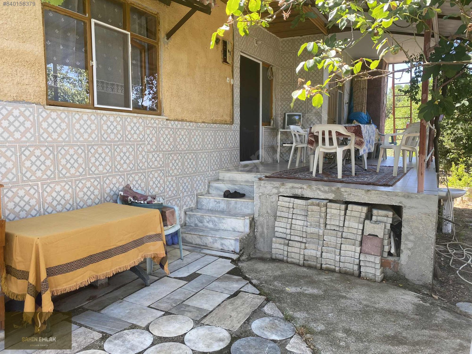 Emlak Ofisinden Satılık 3.5+1, 950 m² Müstakil Ev 280.000 TL�ye