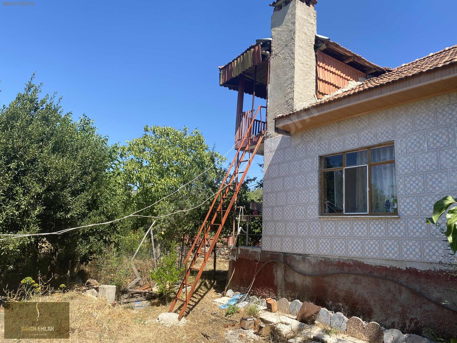 Emlak Ofisinden Satılık 3.5+1, 950 m² Müstakil Ev 280.000 TL�ye