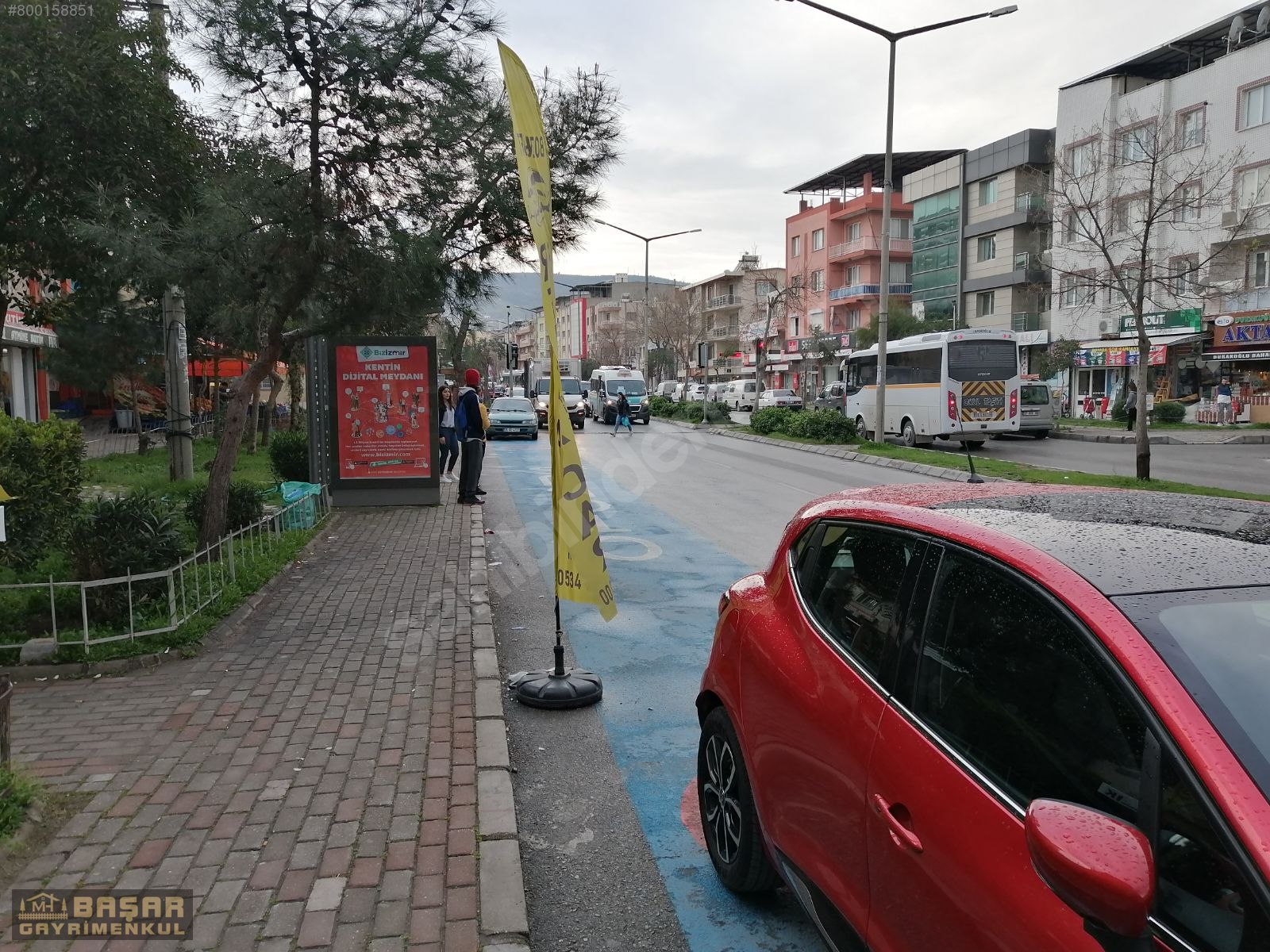 Bornova Yeşilovada Satılık Ana Cadde Üzeri 5 Katlı Apartman Satılık