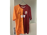 Galatasaray İmzalı Forma