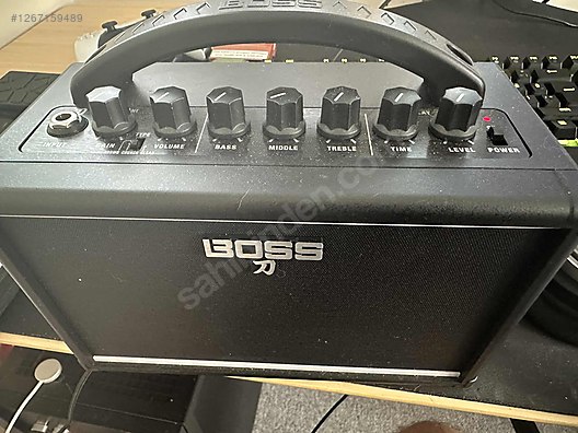 İkinci El ve Sıfır Alışveriş / Müzik / Müzik Aletleri / Telli Çalgılar / Gitar / Elektro