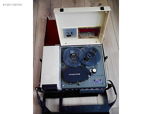 Akai VT-100 Portable VTR Video Tape Recorder ve VM-100 monitör ...