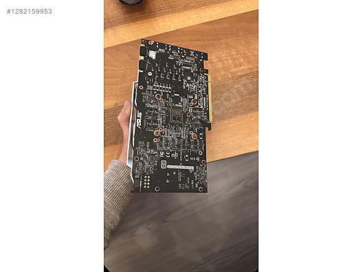 Used & Brand New Items / Computers / Desktops / Desktop Components / Graphics Cards