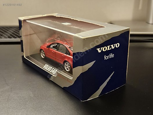 1/43 Volvo S40 Minichamps on sahibinden.com - 1229161492