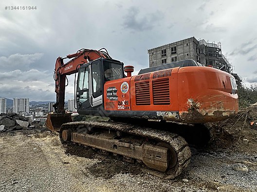 Hitachi / Masrafsız Zx350 19700 saatte kırıco dahil on sahibinden