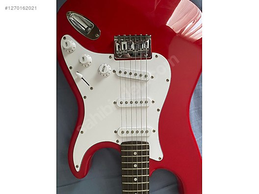 Squier Elektro Gitar