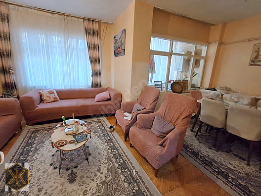 Bahçelievler'de Ferit Selime Yakın 1,Kat Arsa Tapulu 3+1Balkonlu #1284162140