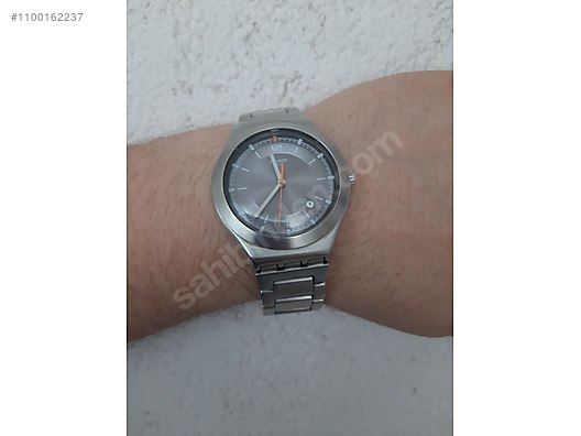 Swatch flattering sales