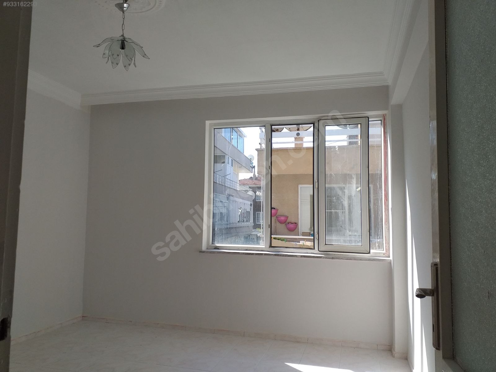 Ören Öğretmenler Mahallesi Keskin Otel yan ara sokak bakımlı Satılık